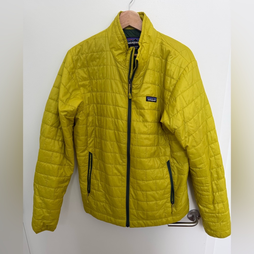 Patagonia Men's Vibrant Yellow Puffer Jacket